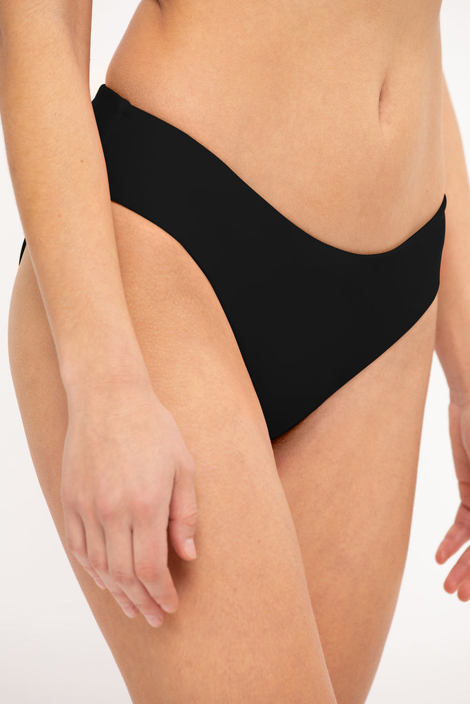 Cruz Bay 2 Bottom | Core