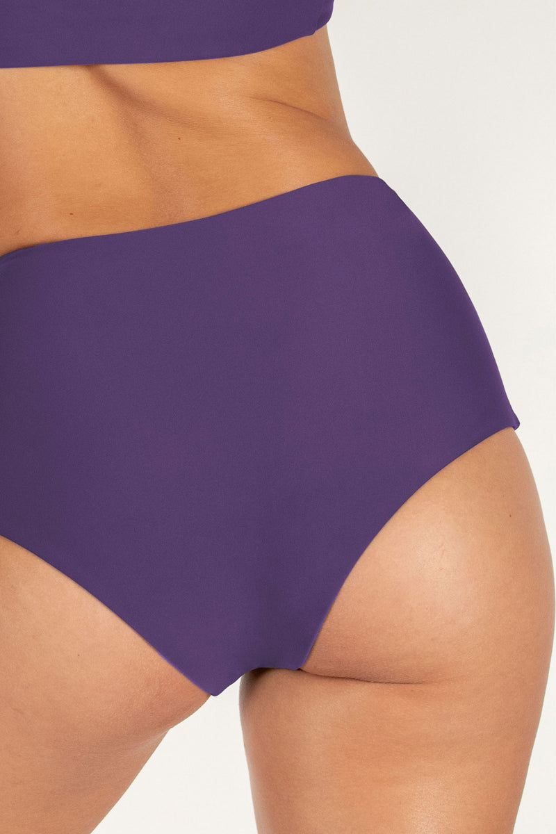 Lami Bottom | Resort '25