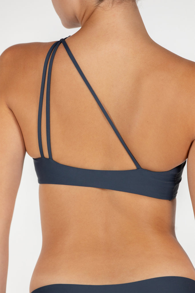 Queensland 2 Top | Spring '25