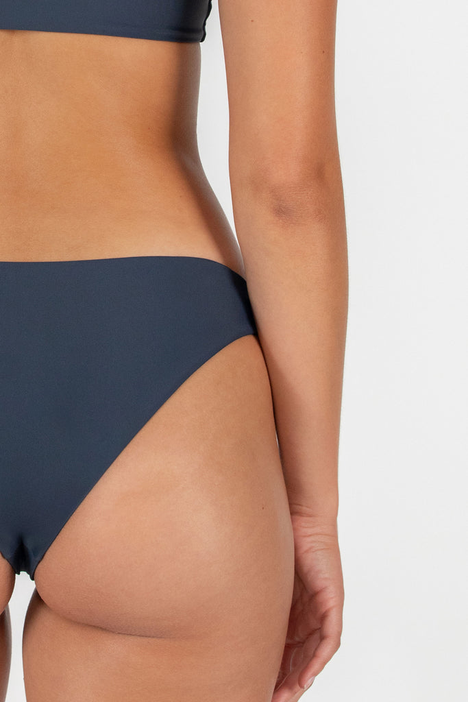 Suva Bottom | Spring '25