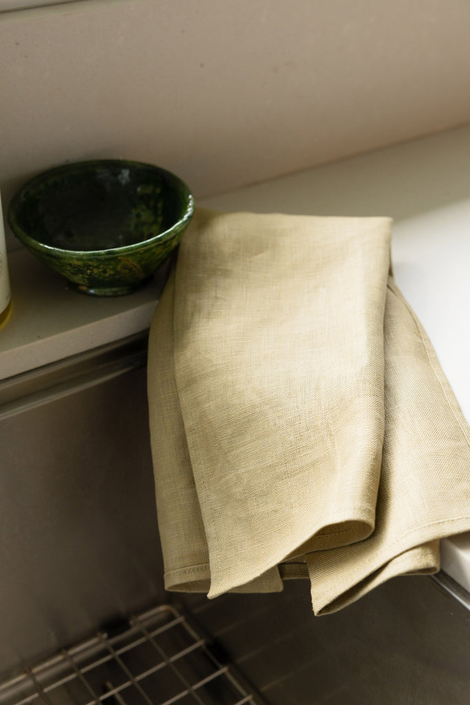 Makana Kitchen Towel